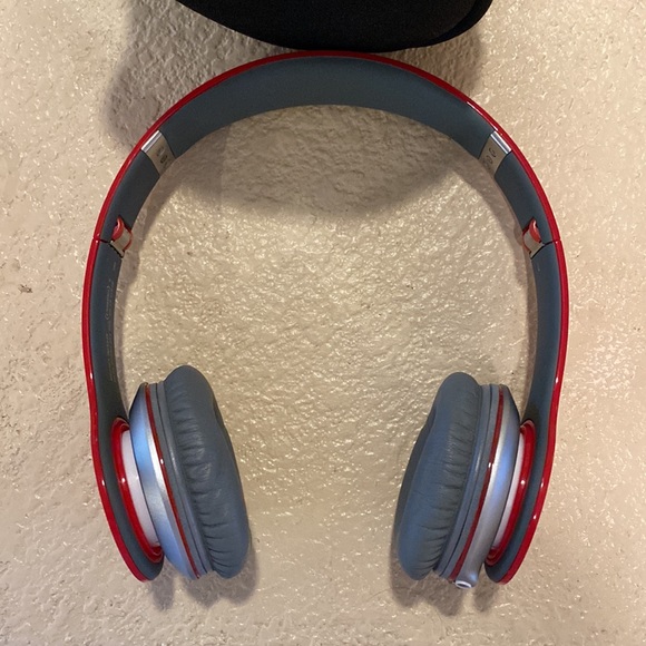 Red Beats by Dr Dre headphones - Picture 8 of 9
